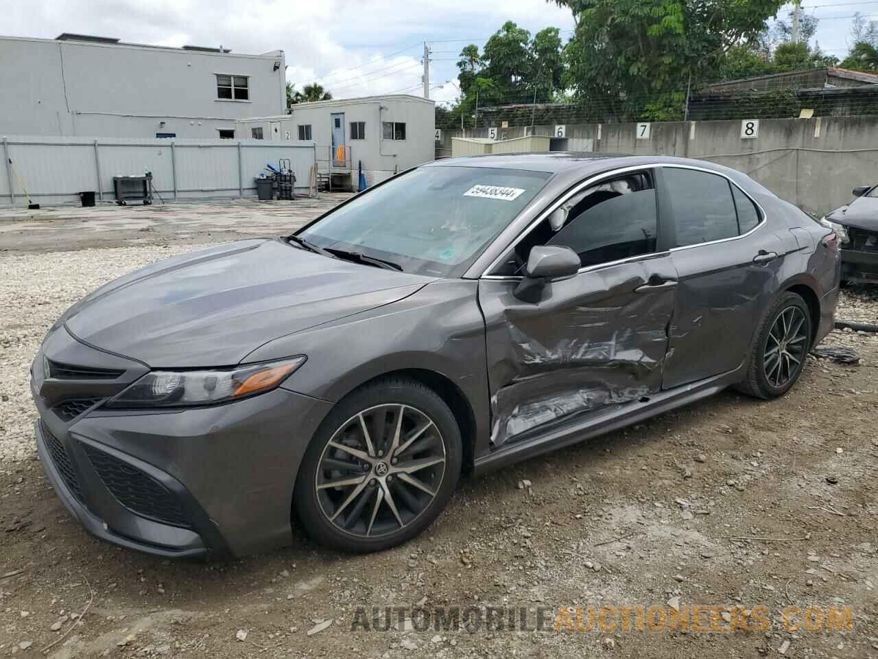 4T1G11AK6PU768310 TOYOTA CAMRY 2023