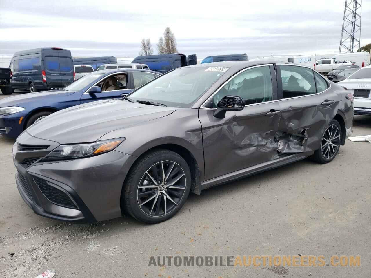 4T1G11AK6PU783308 TOYOTA CAMRY 2023