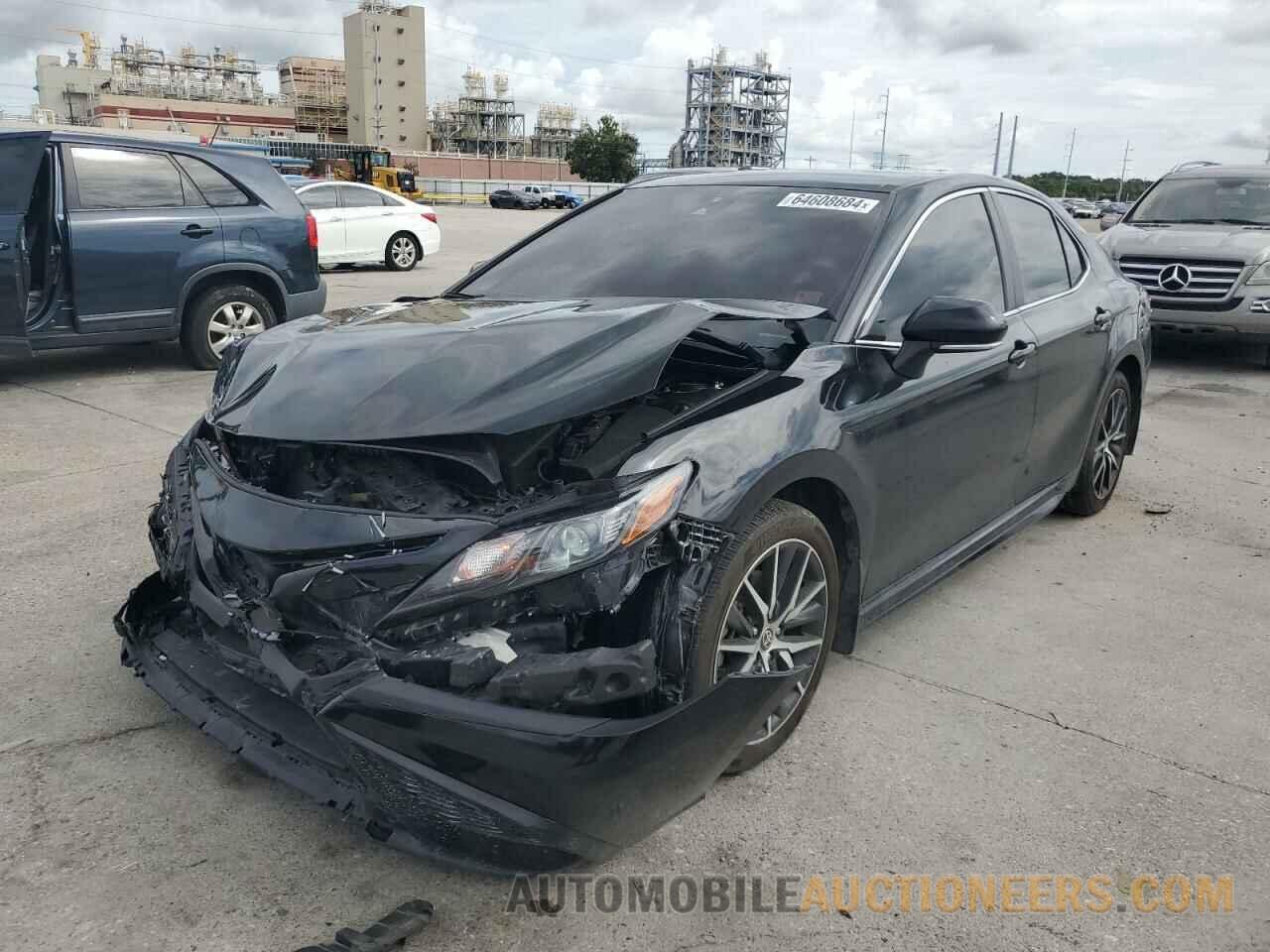 4T1G11AK6PU785818 TOYOTA CAMRY 2023