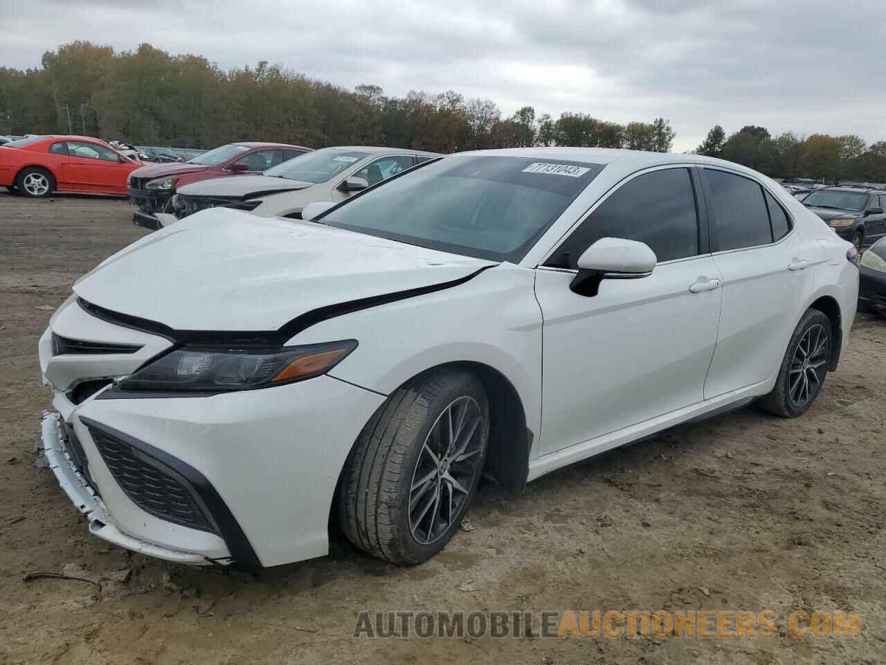 4T1G11AK6PU820700 TOYOTA CAMRY 2023