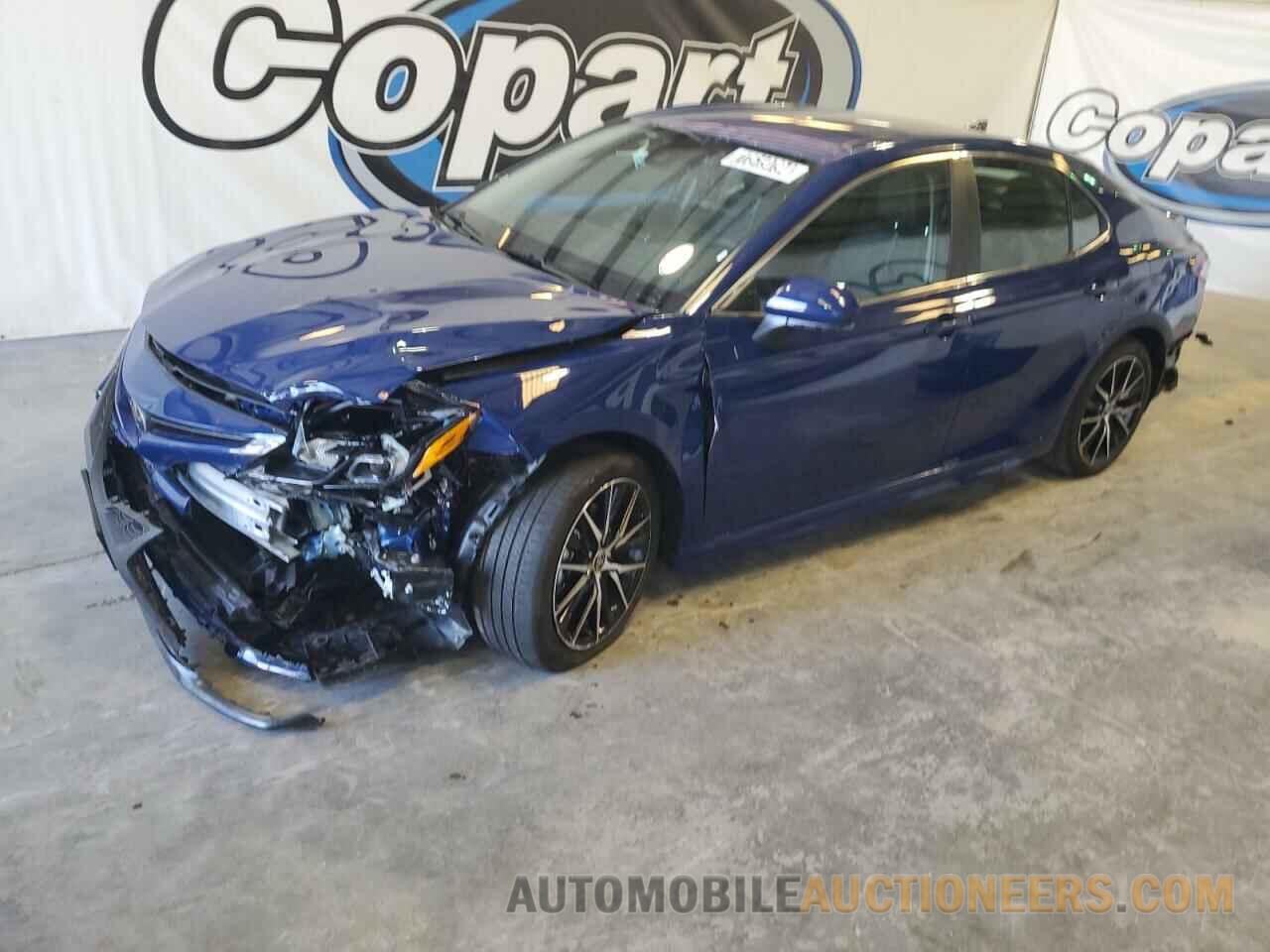 4T1G11AK6RU247235 TOYOTA CAMRY 2024