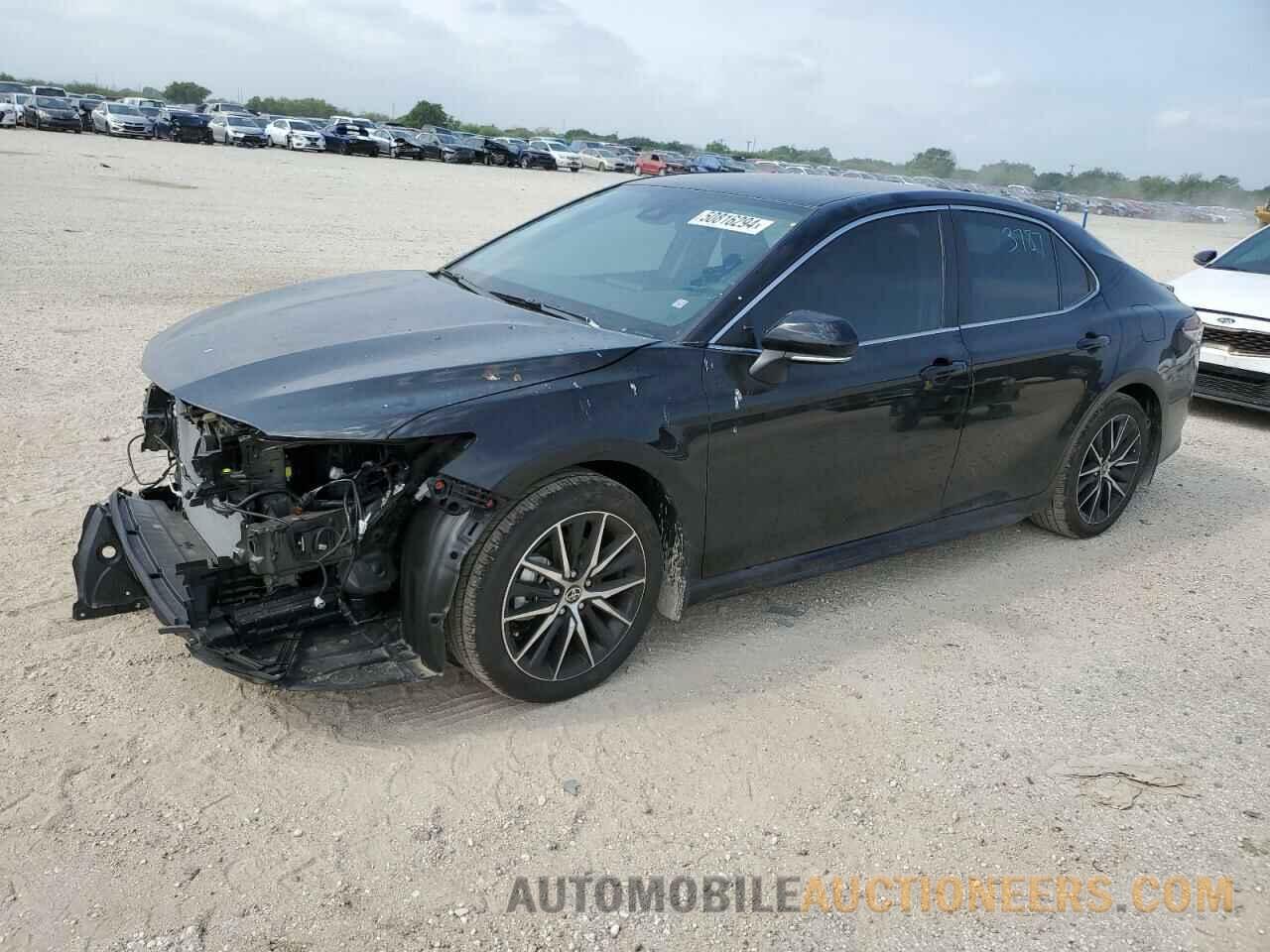 4T1G11AK6RU883248 TOYOTA CAMRY 2024