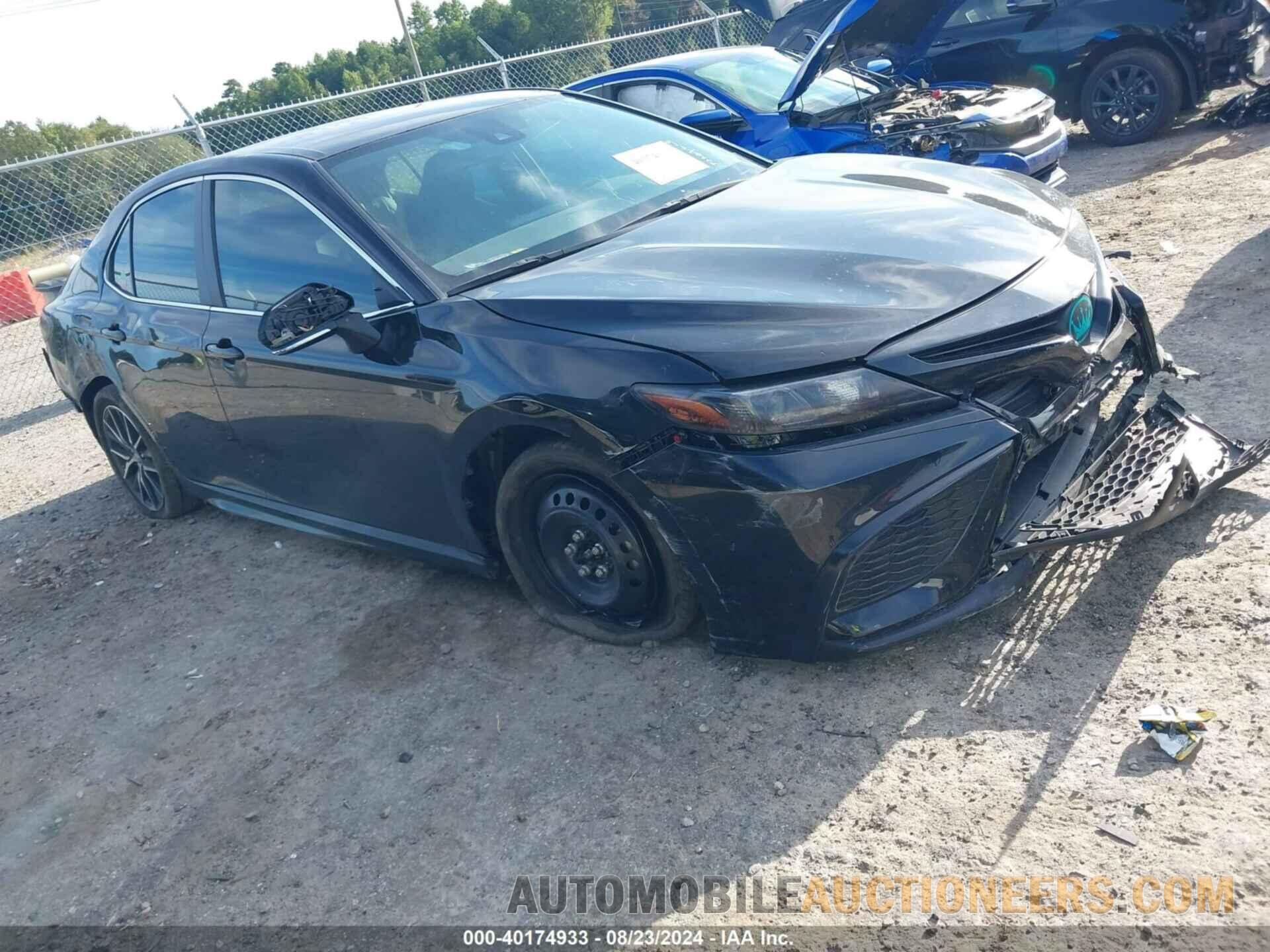 4T1G11AK6RU897019 TOYOTA CAMRY 2024