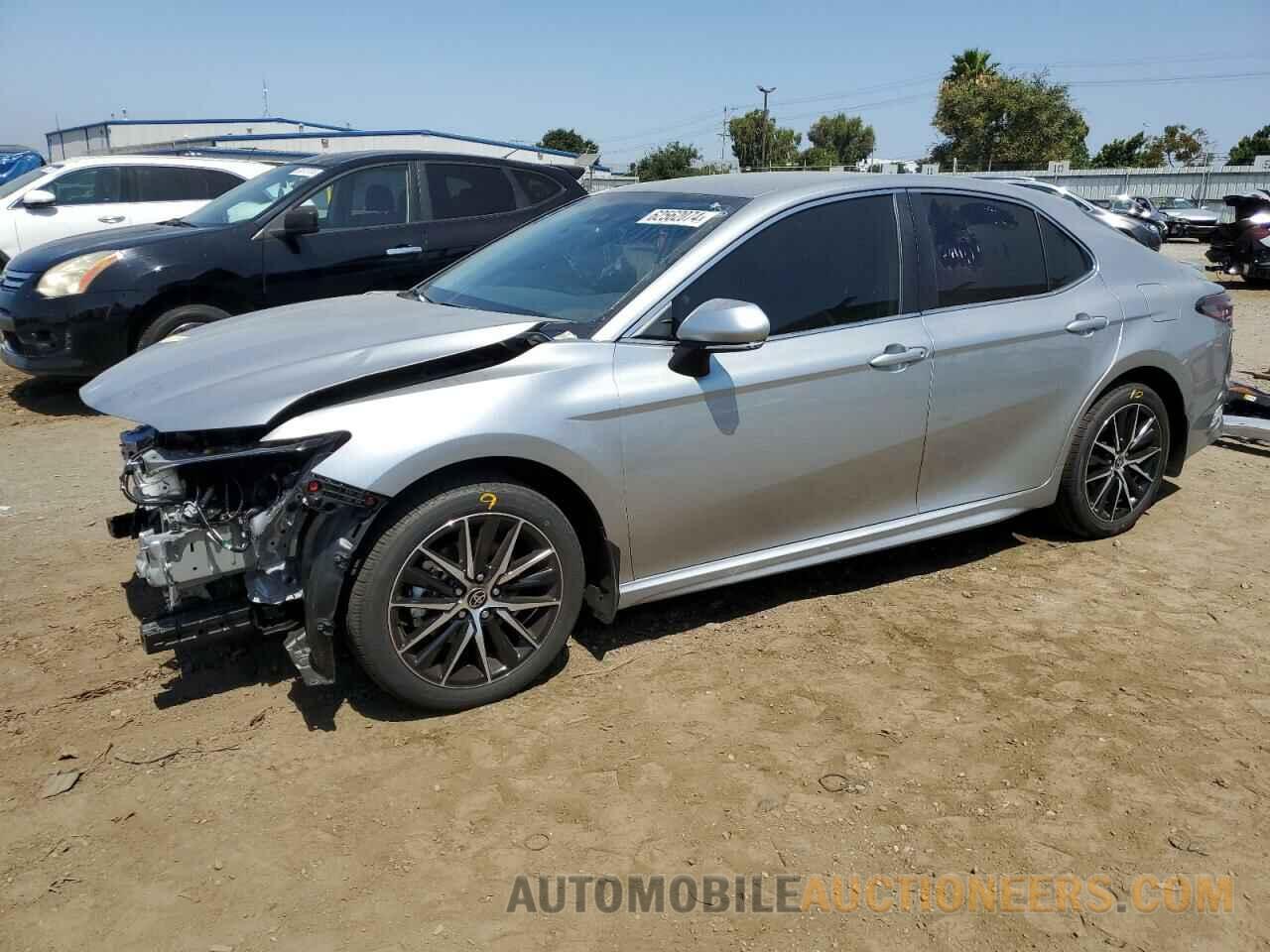 4T1G11AK6RU911159 TOYOTA CAMRY 2024