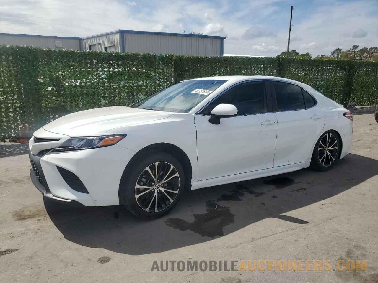 4T1G11AK7LU381825 TOYOTA CAMRY 2020