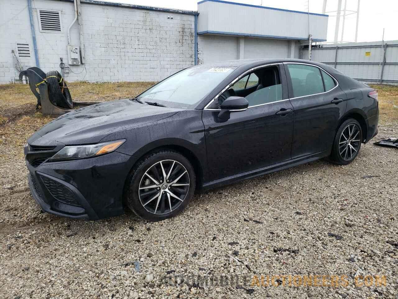 4T1G11AK7MU402397 TOYOTA CAMRY 2021