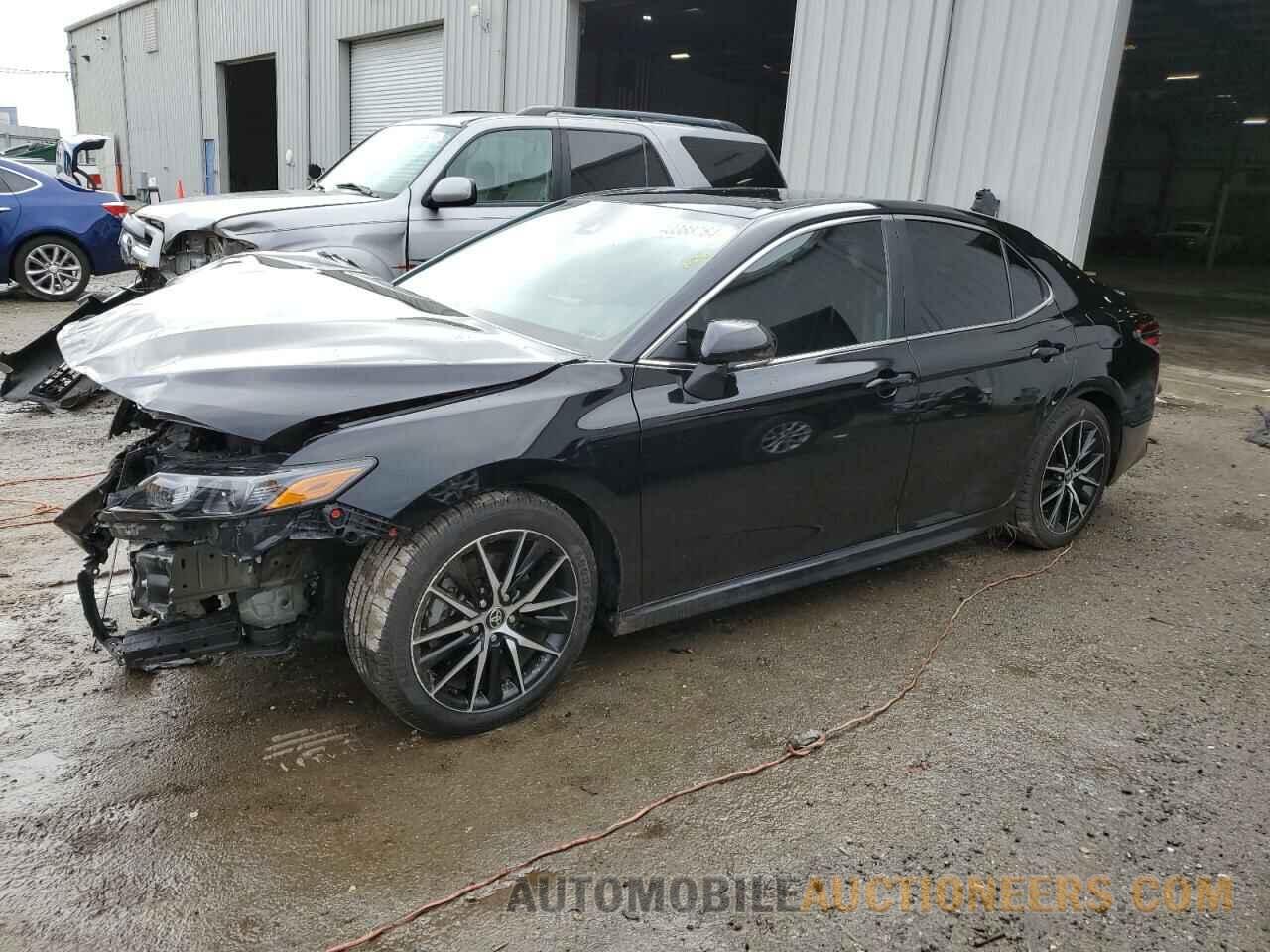 4T1G11AK7MU402903 TOYOTA CAMRY 2021