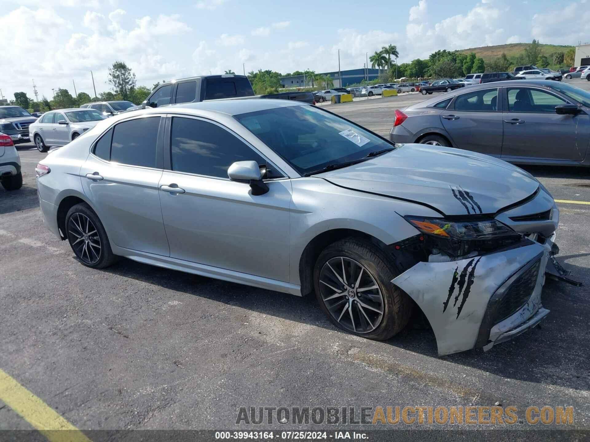 4T1G11AK7MU409804 TOYOTA CAMRY 2021