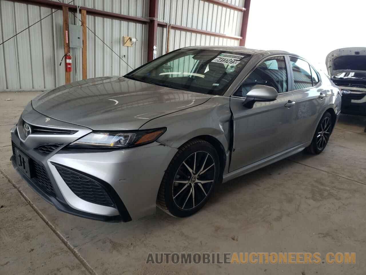 4T1G11AK7MU412587 TOYOTA CAMRY 2021