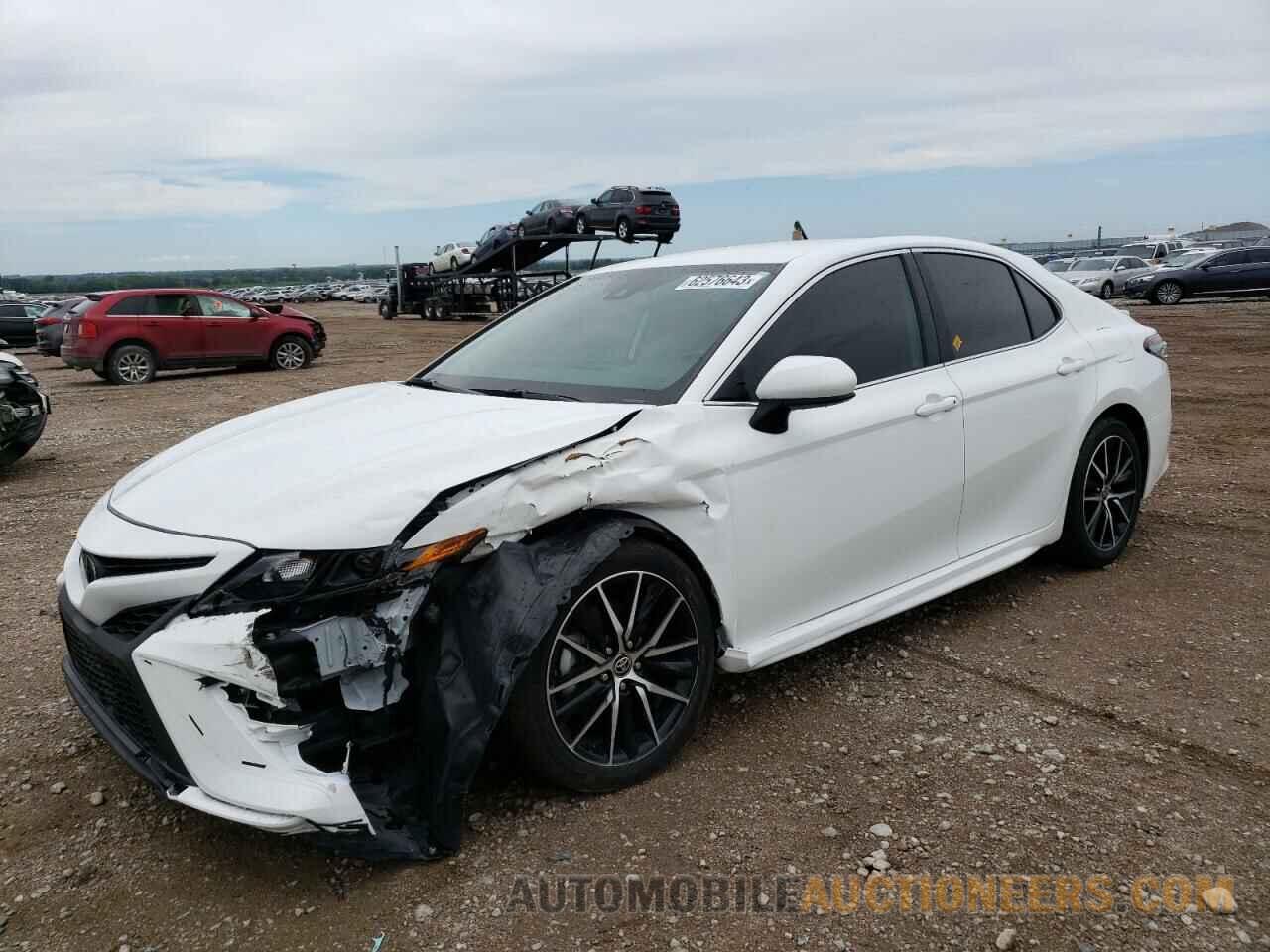 4T1G11AK7MU417319 TOYOTA CAMRY 2021