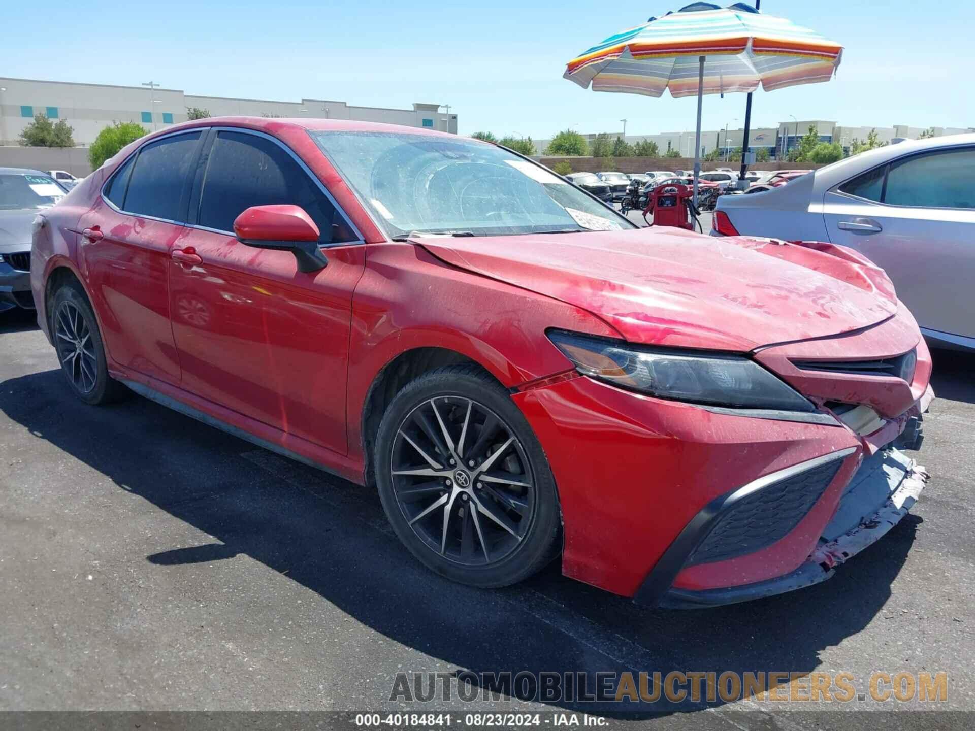 4T1G11AK7MU423301 TOYOTA CAMRY 2021