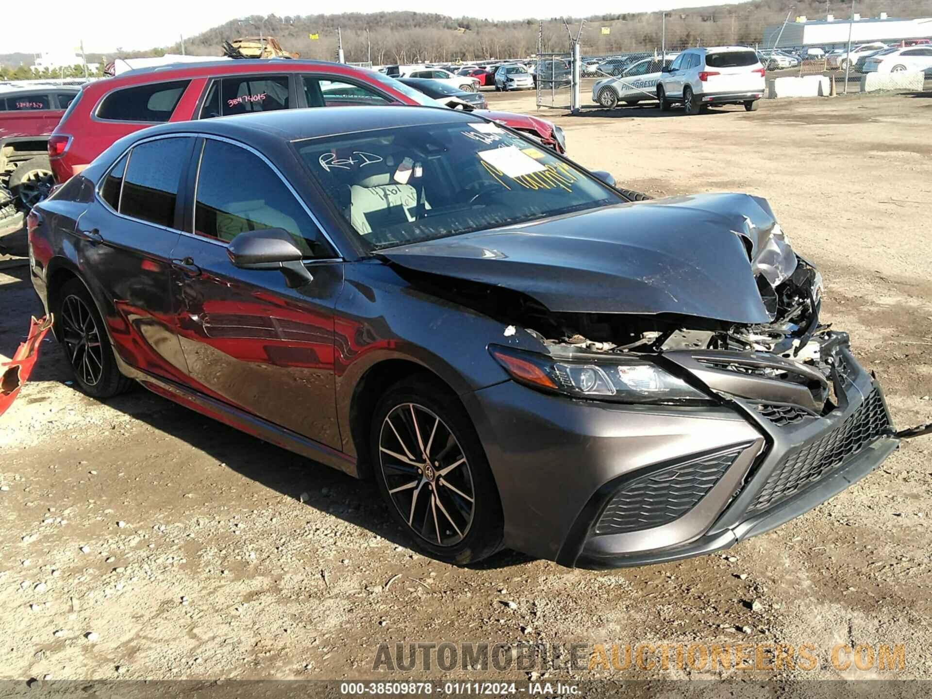 4T1G11AK7MU426747 TOYOTA CAMRY 2021