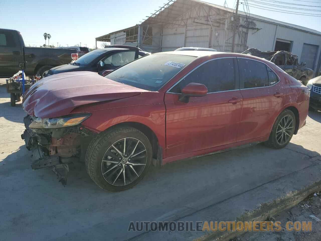 4T1G11AK7MU429714 TOYOTA CAMRY 2021