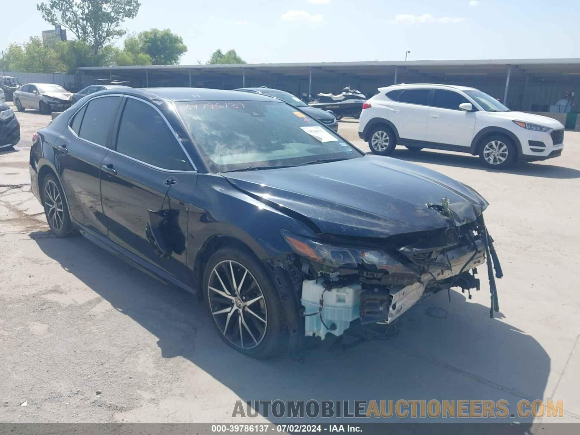 4T1G11AK7MU430233 TOYOTA CAMRY 2021