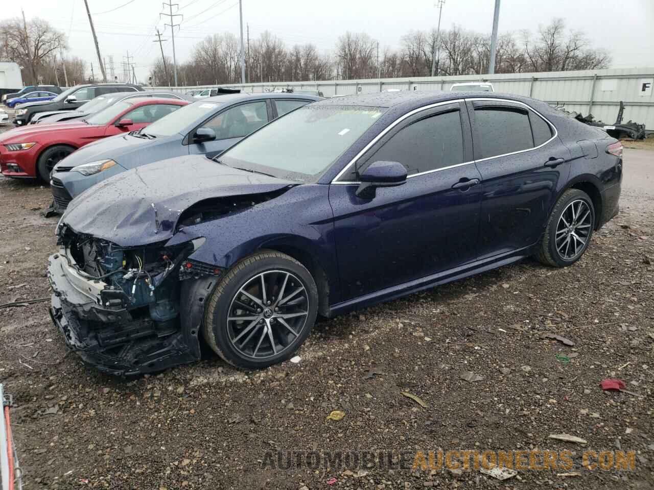 4T1G11AK7MU432077 TOYOTA CAMRY 2021