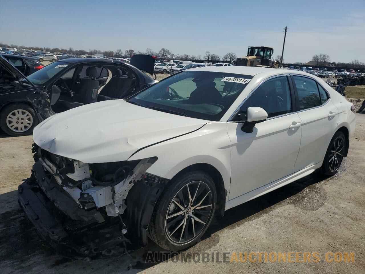 4T1G11AK7MU447176 TOYOTA CAMRY 2021