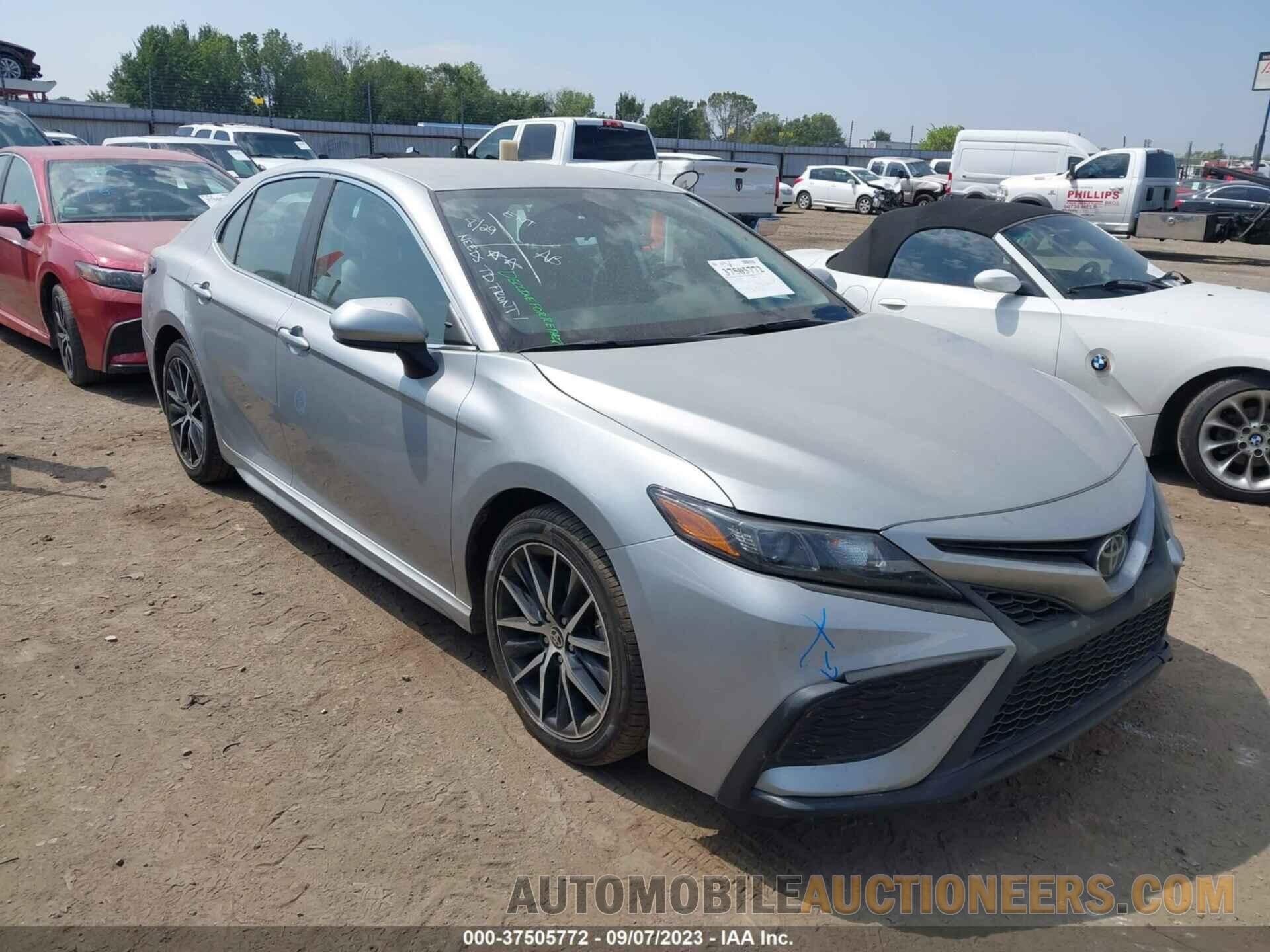 4T1G11AK7MU456623 TOYOTA CAMRY 2021