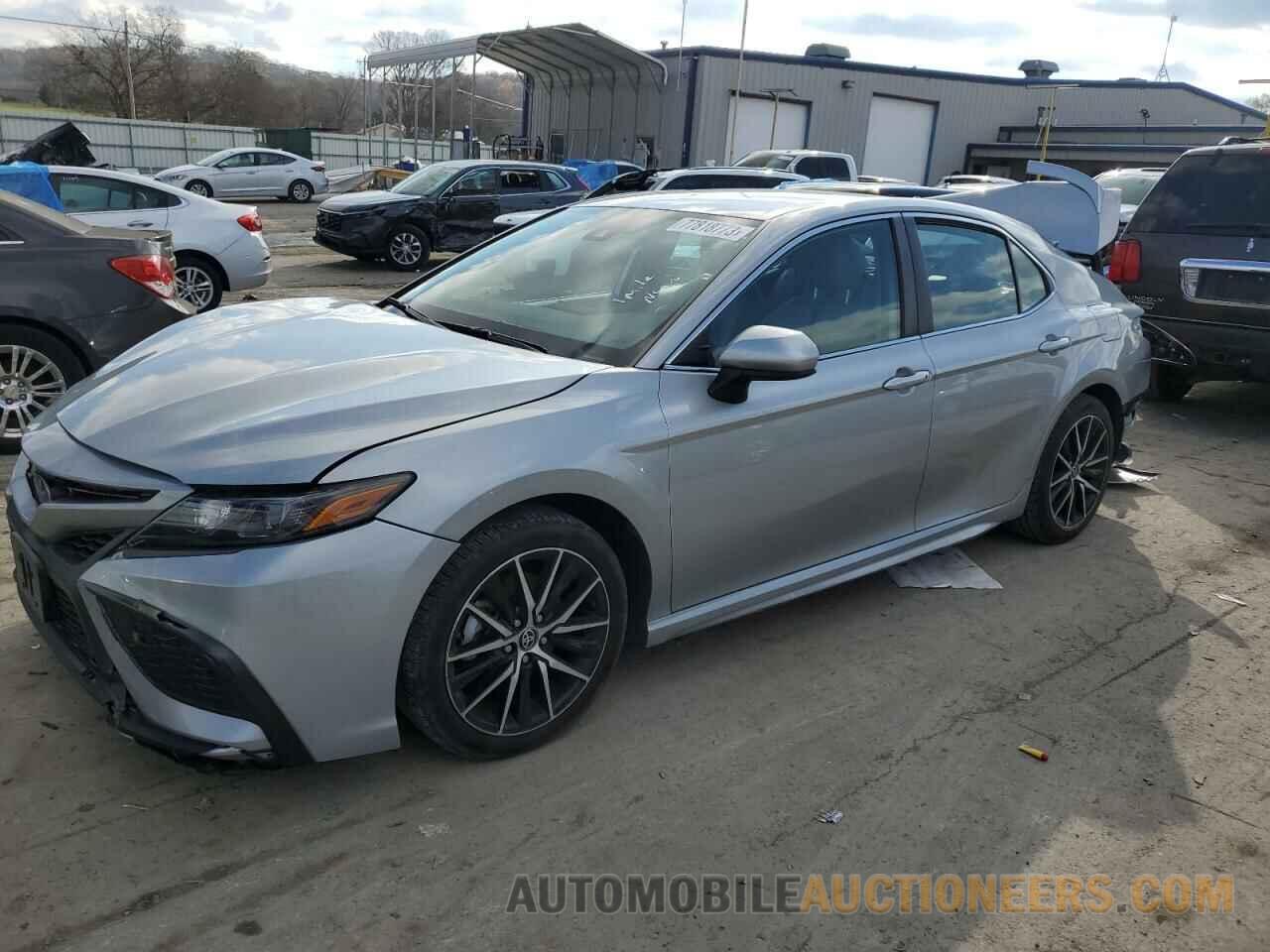 4T1G11AK7MU465273 TOYOTA CAMRY 2021