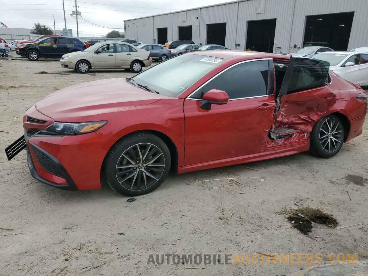 4T1G11AK7MU467279 TOYOTA CAMRY 2021