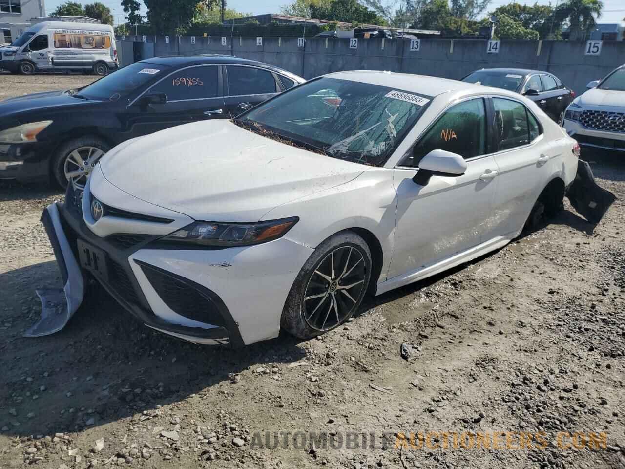 4T1G11AK7MU467993 TOYOTA CAMRY 2021