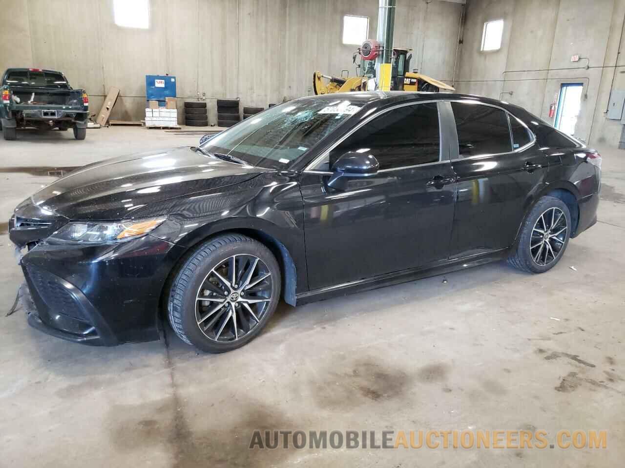 4T1G11AK7MU470652 TOYOTA CAMRY 2021