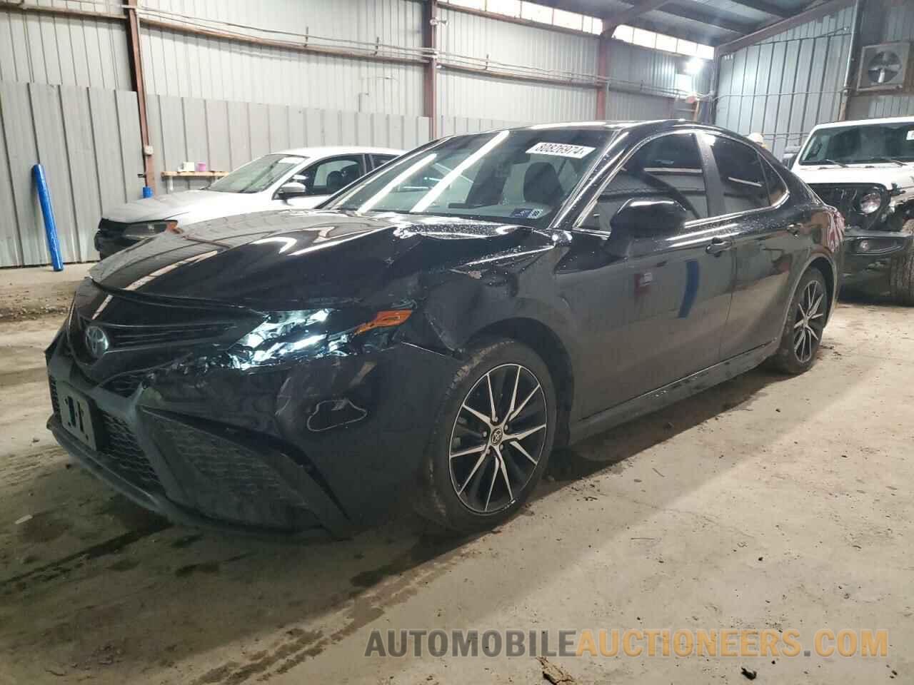 4T1G11AK7MU488763 TOYOTA CAMRY 2021