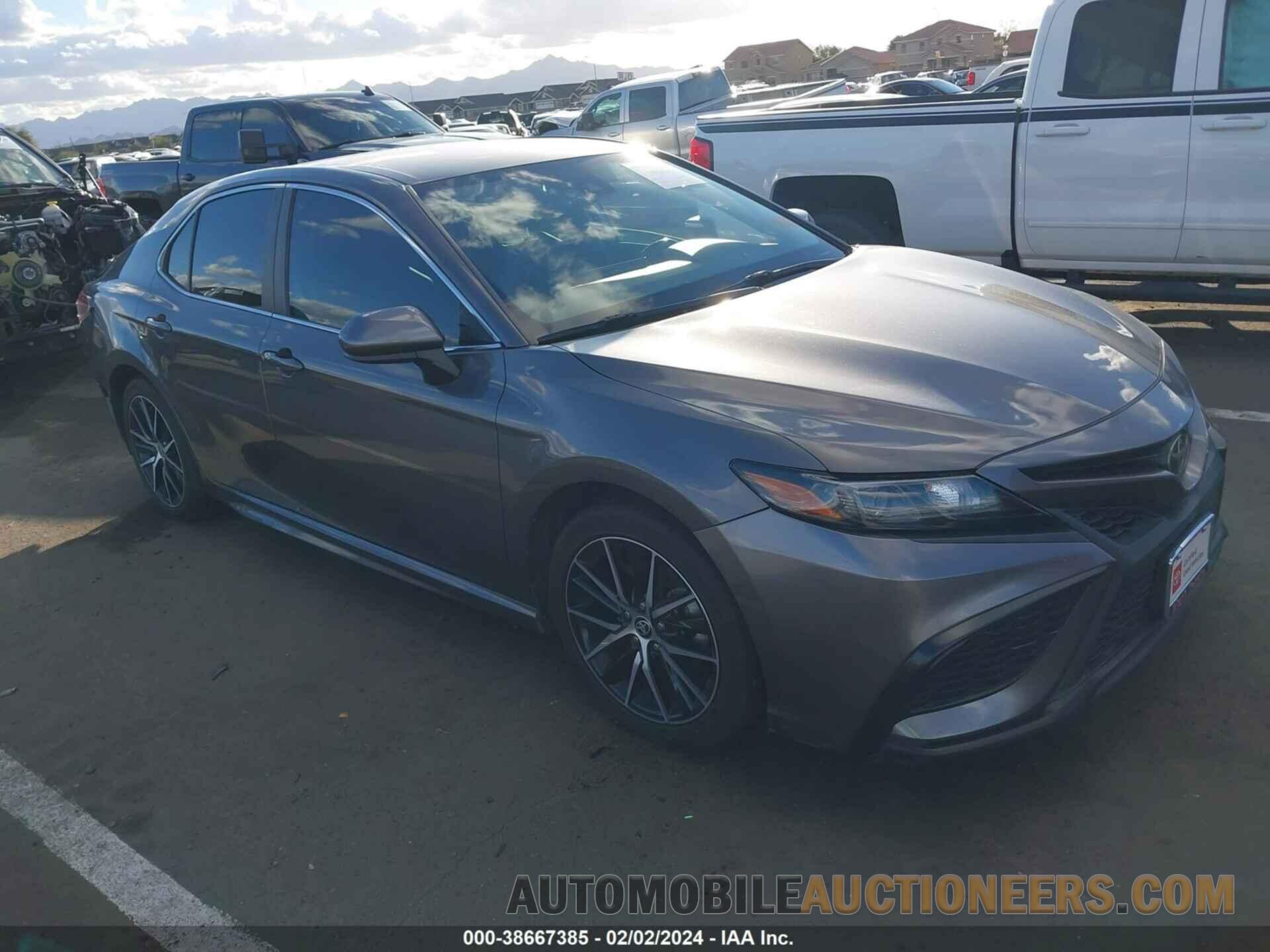 4T1G11AK7MU521650 TOYOTA CAMRY 2021