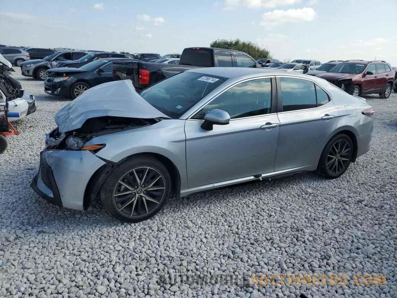 4T1G11AK7MU535550 TOYOTA CAMRY 2021