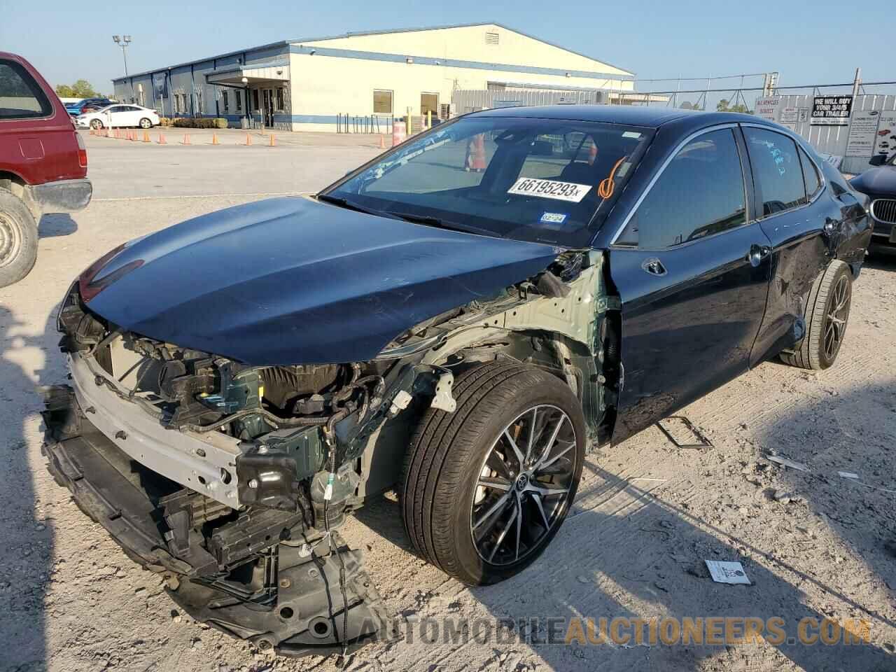 4T1G11AK7MU536407 TOYOTA CAMRY 2021