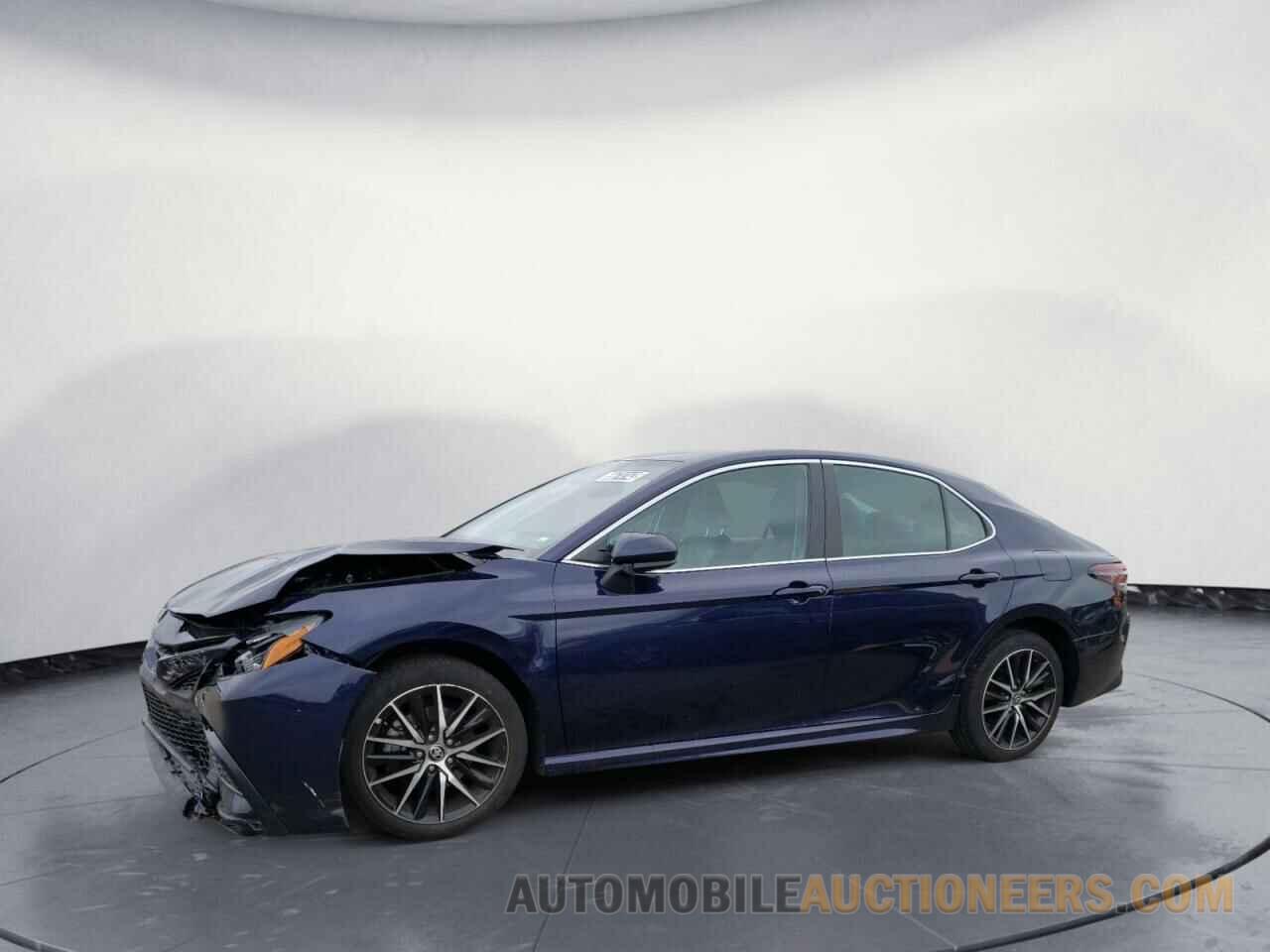 4T1G11AK7MU542837 TOYOTA CAMRY 2021