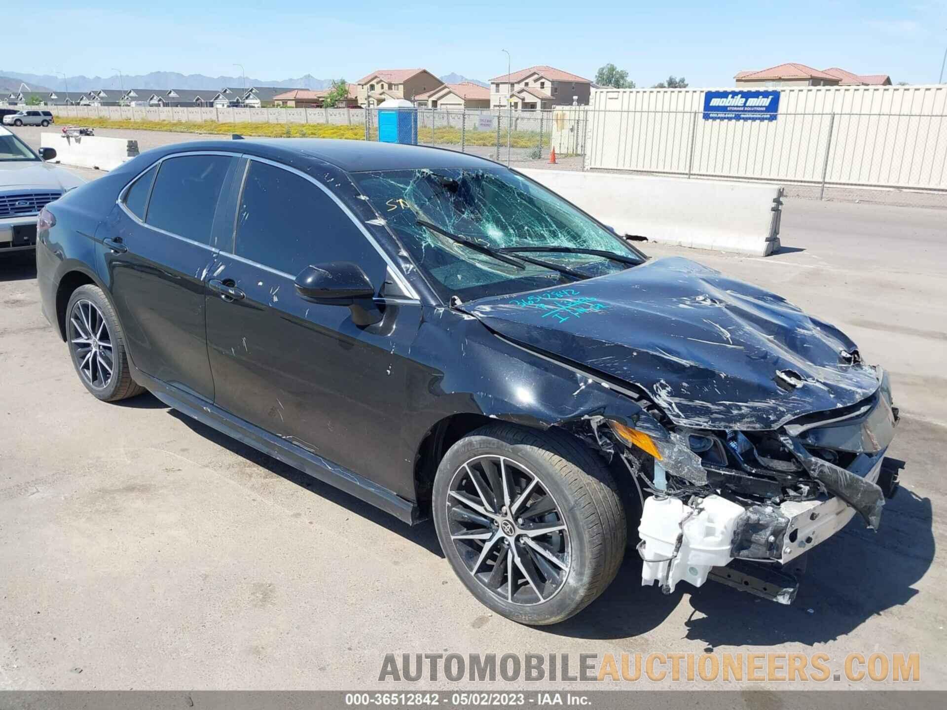 4T1G11AK7MU551134 TOYOTA CAMRY 2021