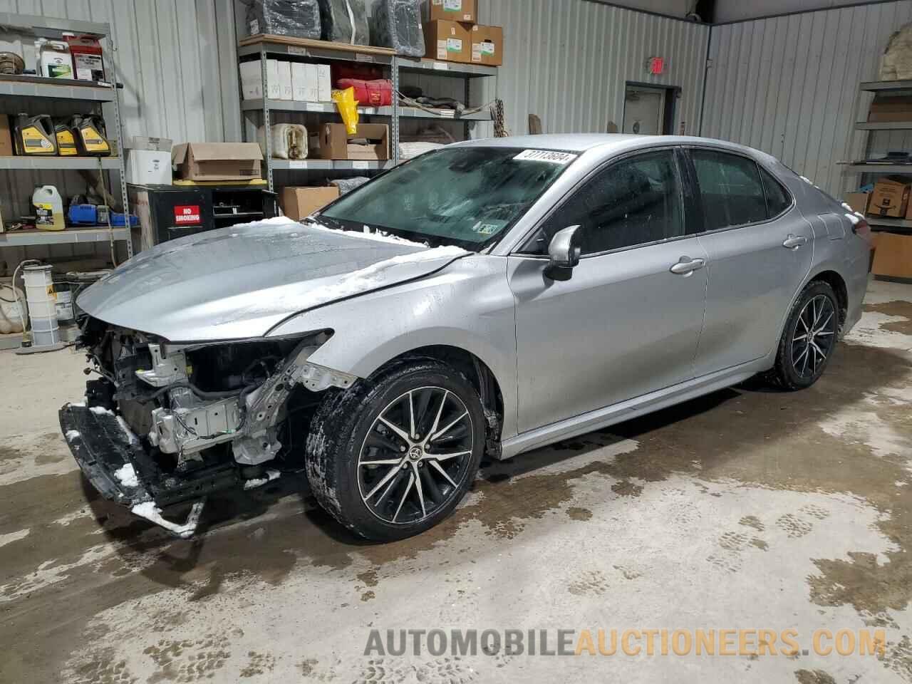 4T1G11AK7MU585624 TOYOTA CAMRY 2021