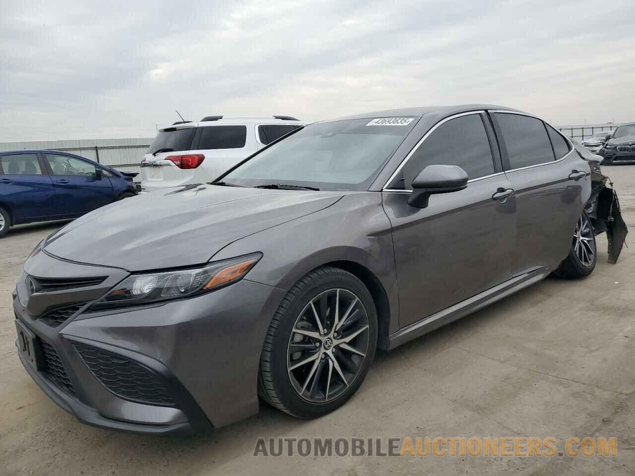 4T1G11AK7MU591116 TOYOTA CAMRY 2021