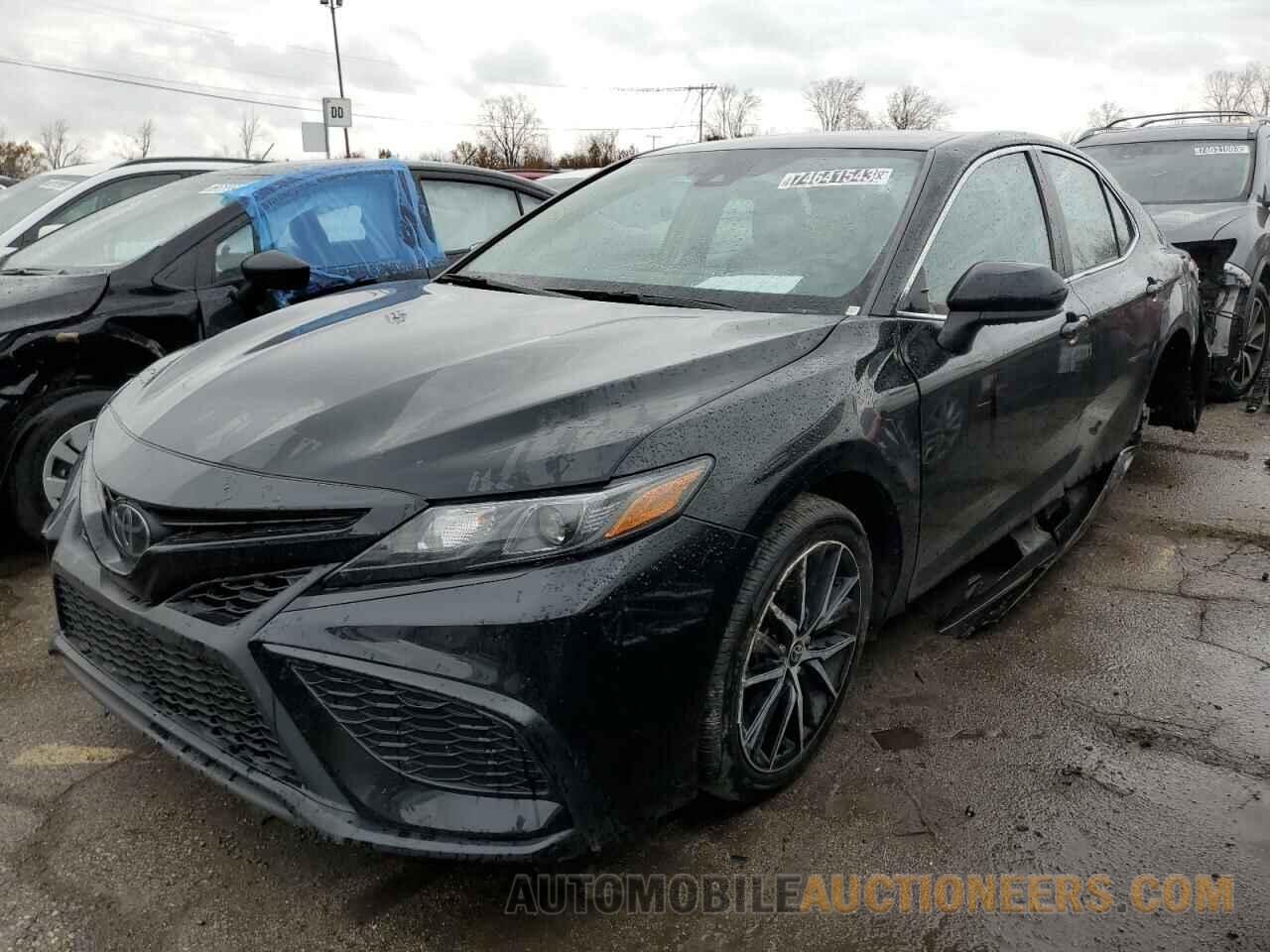 4T1G11AK7MU592265 TOYOTA CAMRY 2021