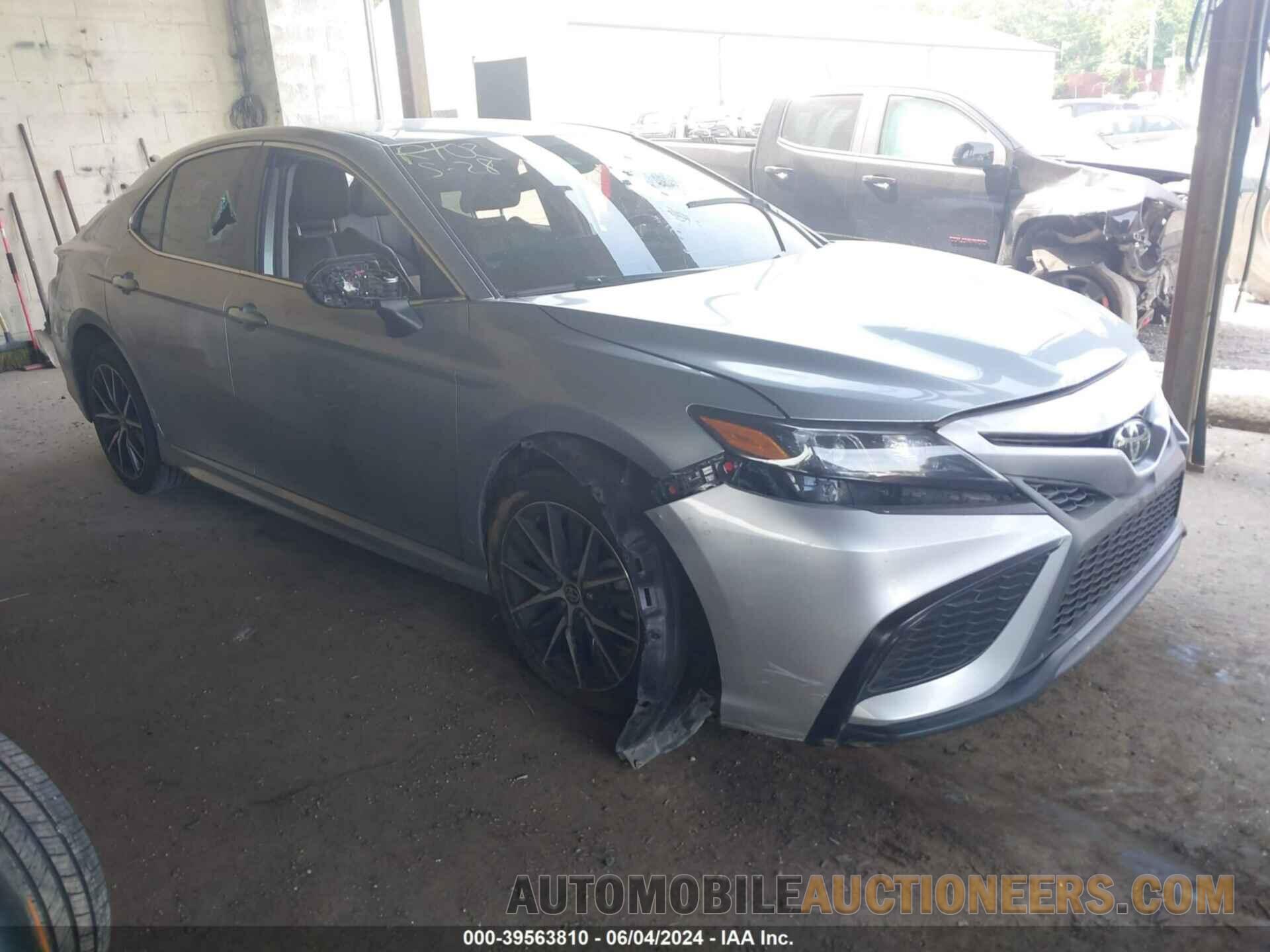 4T1G11AK7MU599314 TOYOTA CAMRY 2021