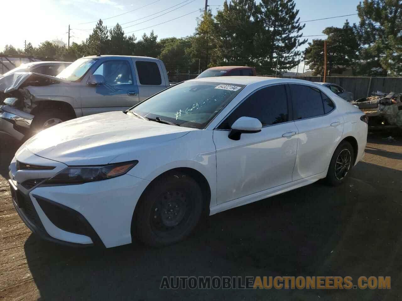 4T1G11AK7MU600574 TOYOTA CAMRY 2021