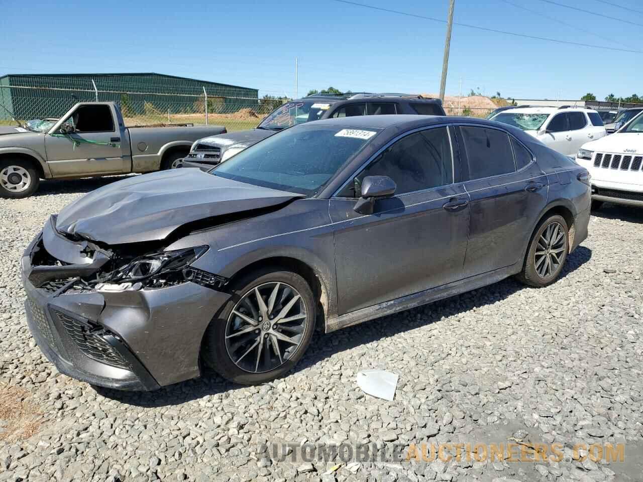 4T1G11AK7MU608139 TOYOTA CAMRY 2021