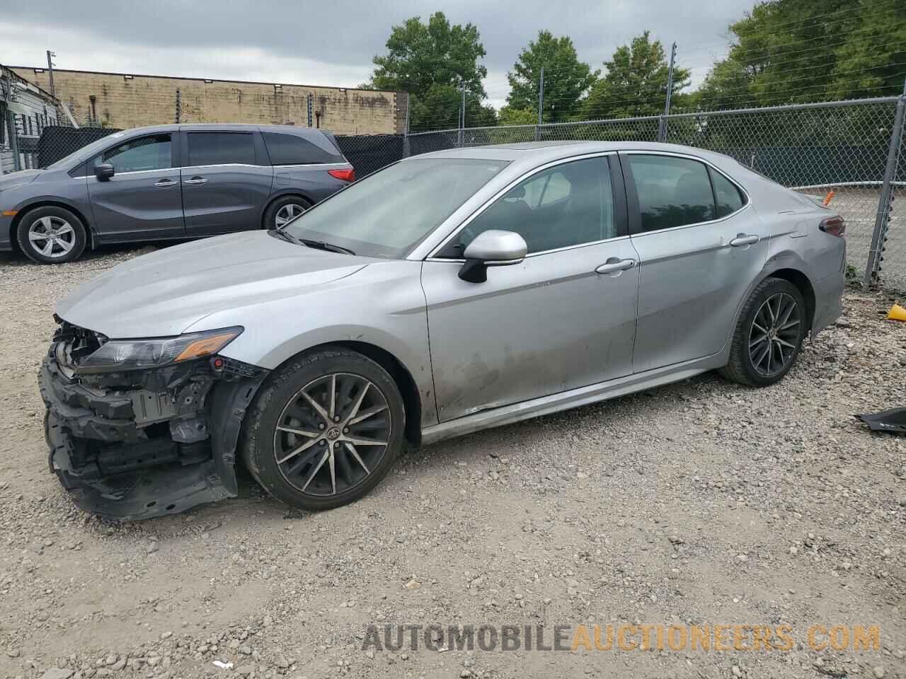 4T1G11AK7MU609193 TOYOTA CAMRY 2021