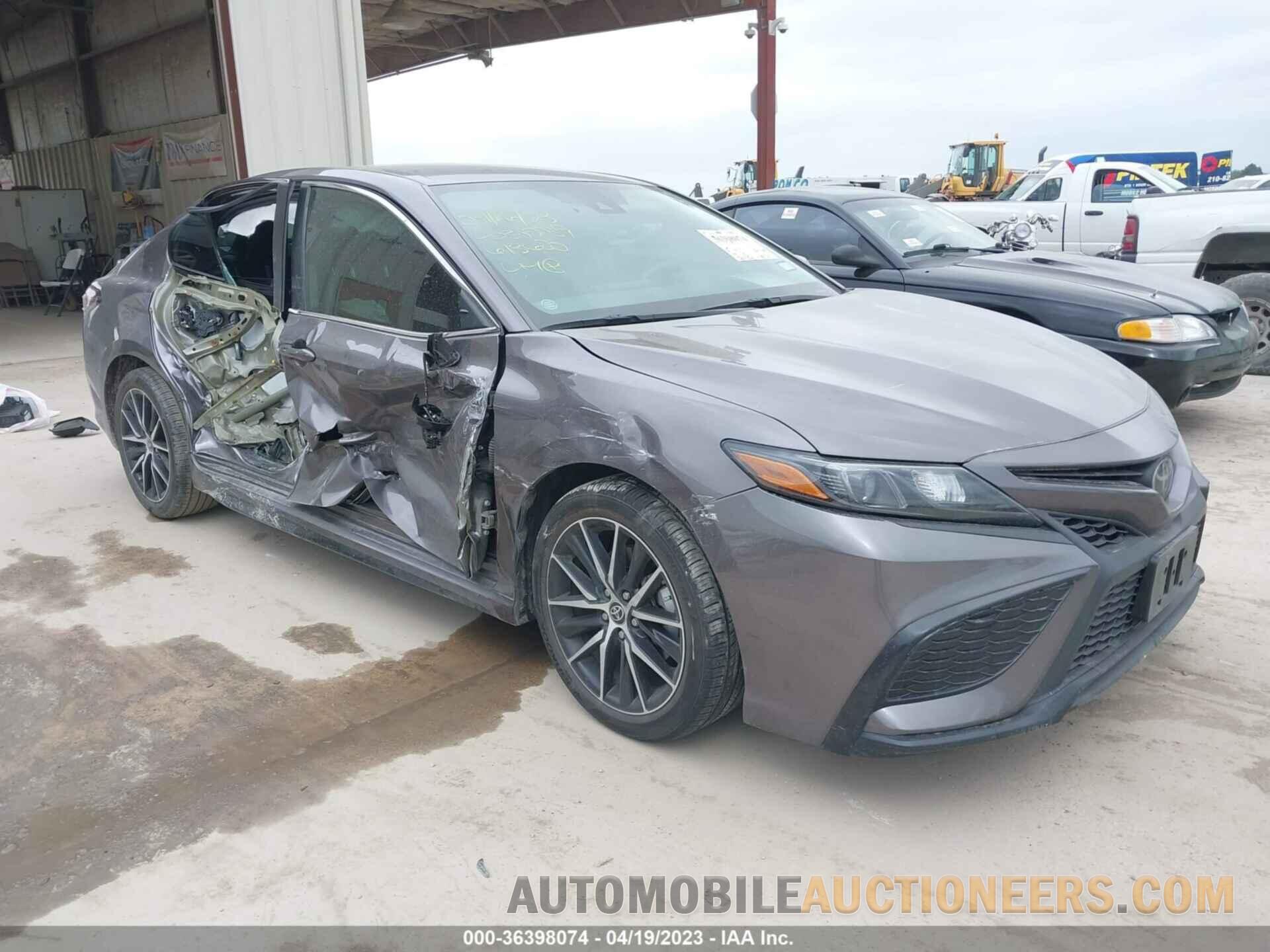 4T1G11AK7MU613650 TOYOTA CAMRY 2021