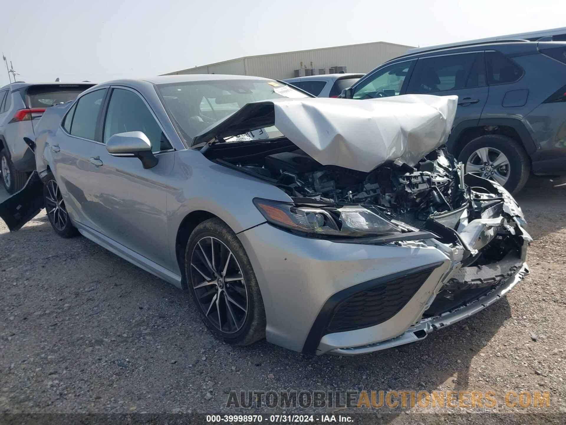 4T1G11AK7NU075307 TOYOTA CAMRY 2022