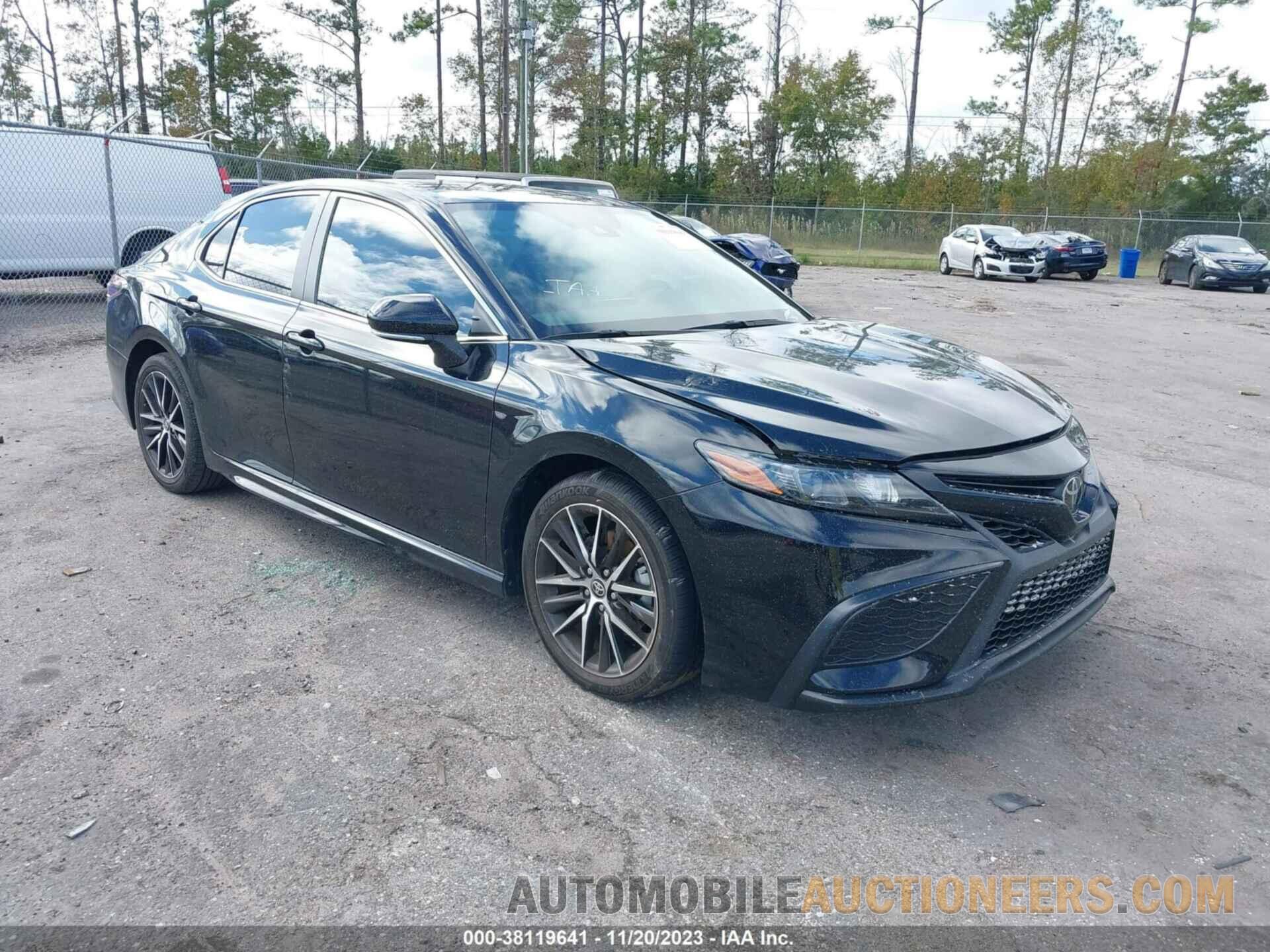 4T1G11AK7NU631891 TOYOTA CAMRY 2022