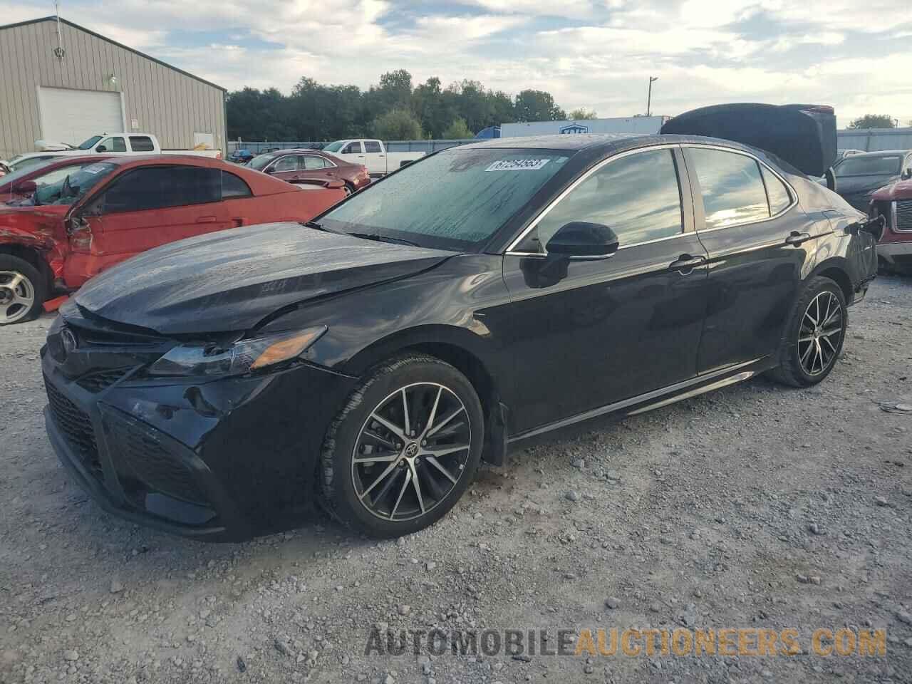 4T1G11AK7NU647489 TOYOTA CAMRY 2022