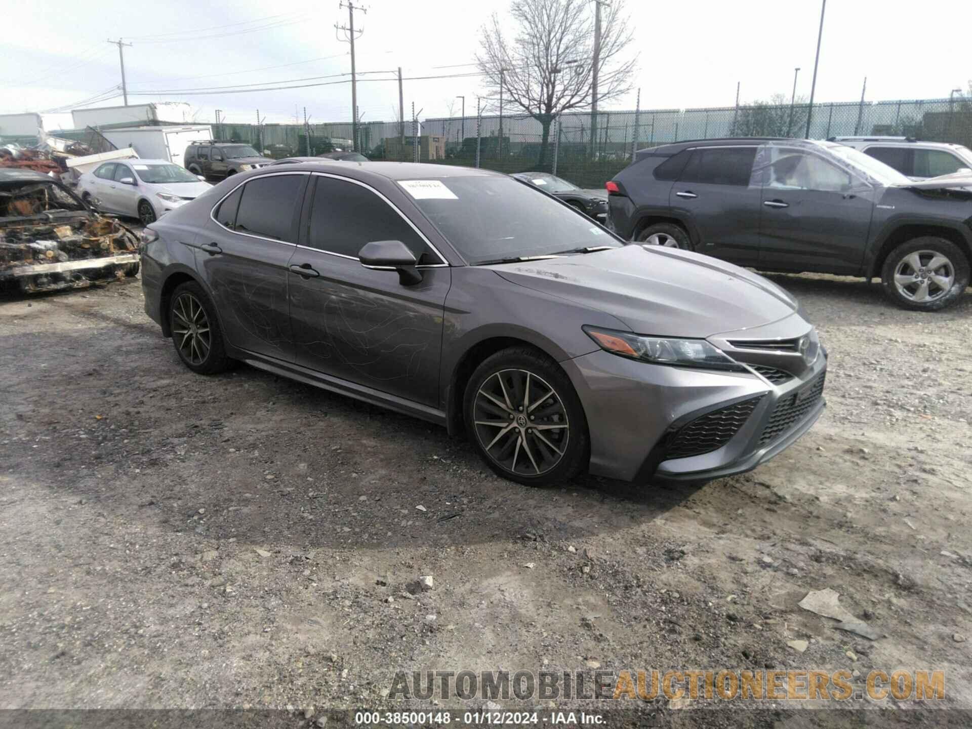 4T1G11AK7NU650506 TOYOTA CAMRY 2022