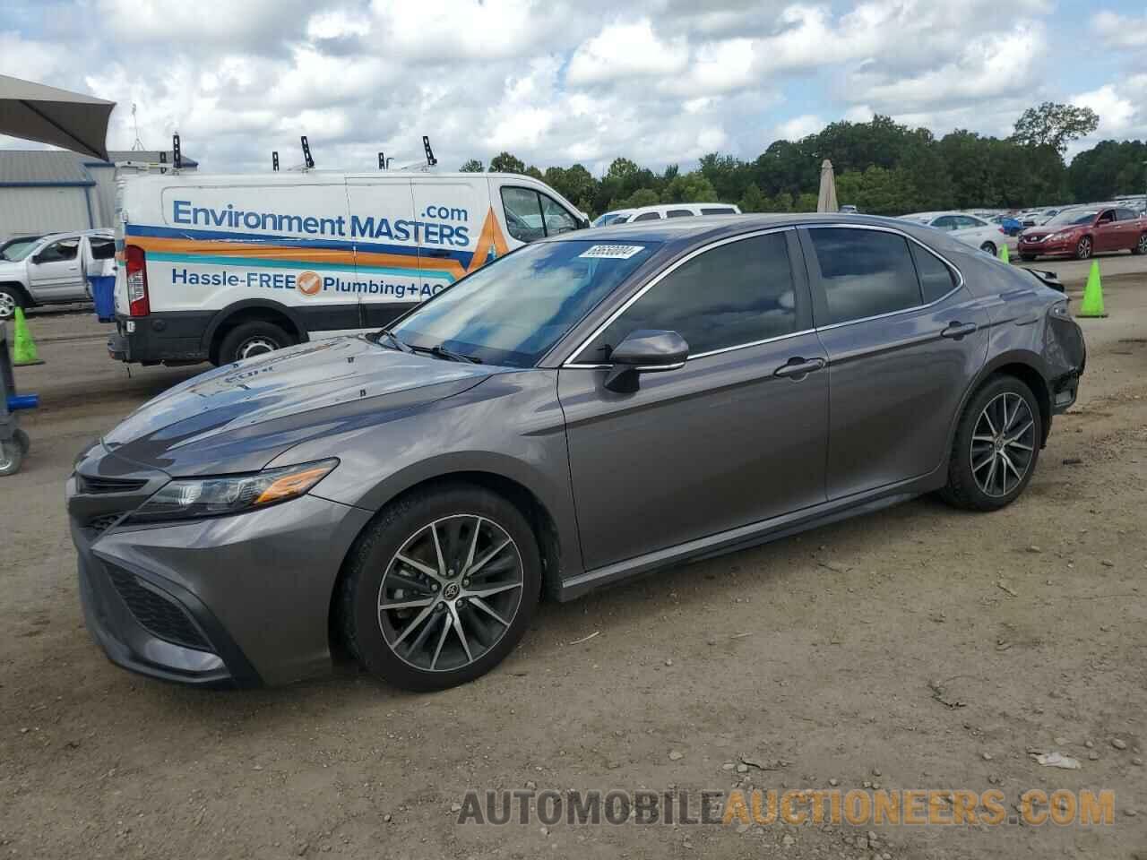 4T1G11AK7NU658864 TOYOTA CAMRY 2022