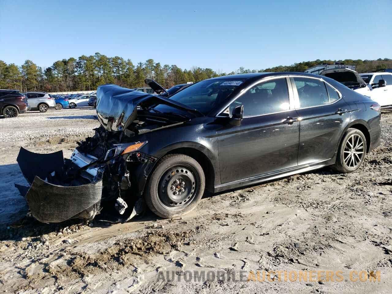 4T1G11AK7NU691086 TOYOTA CAMRY 2022