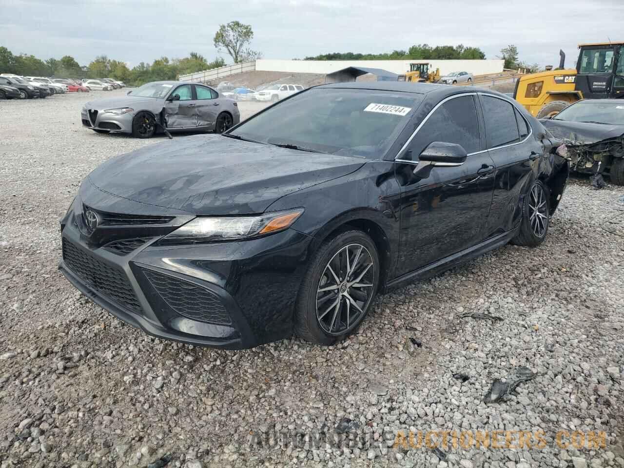 4T1G11AK7NU706394 TOYOTA CAMRY 2022