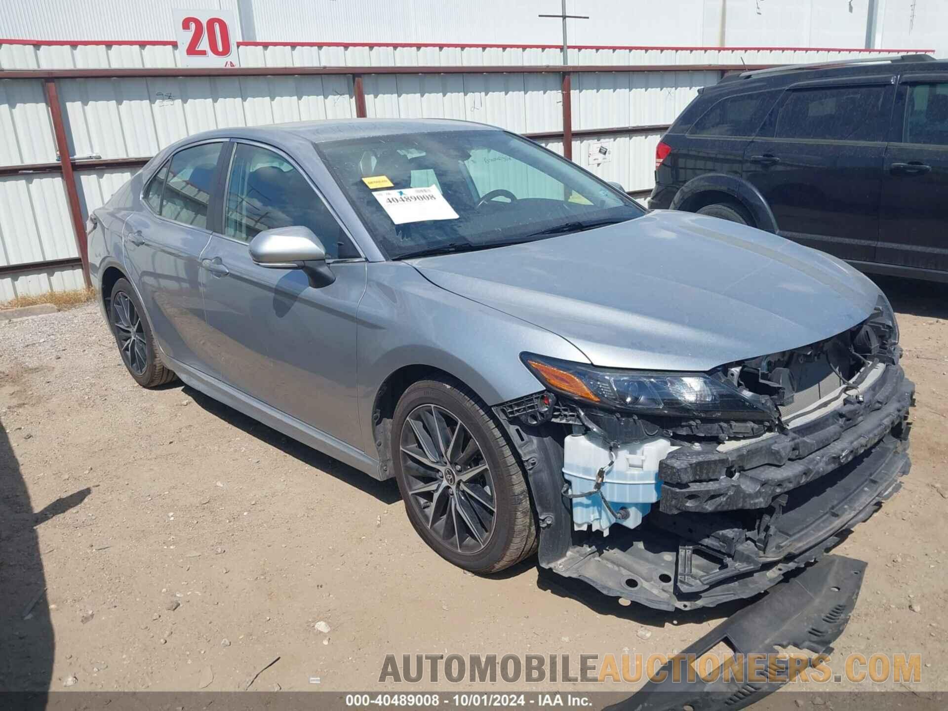 4T1G11AK7NU709280 TOYOTA CAMRY 2022