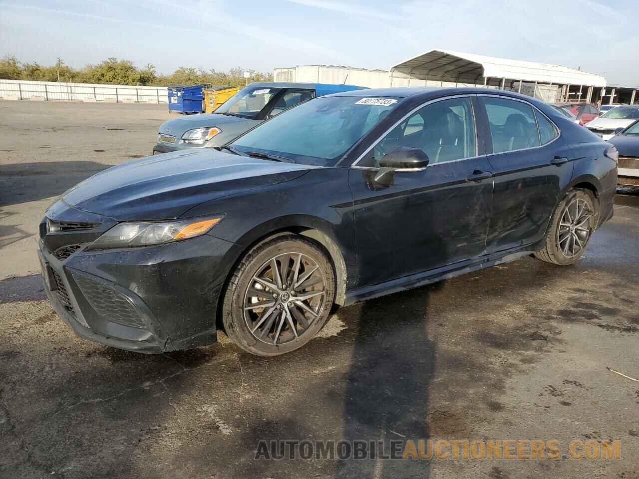 4T1G11AK7NU710252 TOYOTA CAMRY 2022