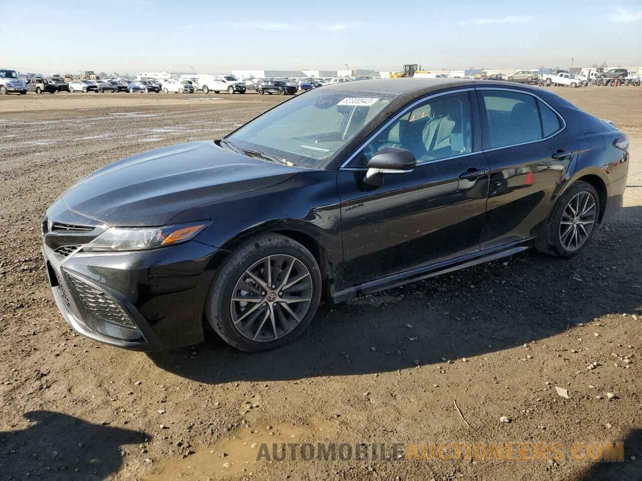 4T1G11AK7PU114173 TOYOTA CAMRY 2023