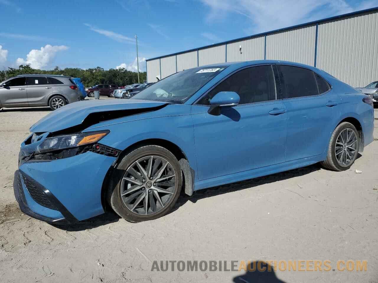 4T1G11AK7PU147674 TOYOTA CAMRY 2023